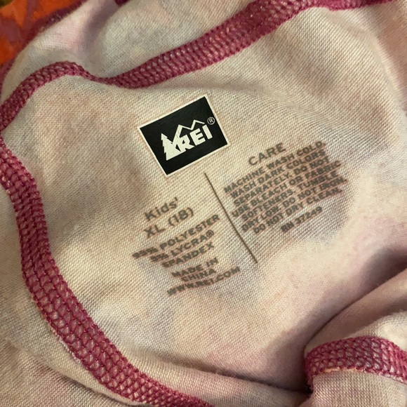 2/$10 REI Base Layer Leggings size Kids XL (18) - Picture 4 of 5